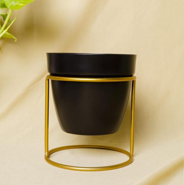 Vanessa Alluring Black, Metal Oblong Pots & Planter With Stand  Pack of 1